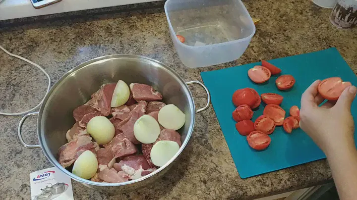 СУПЕР БАРДАК В ДОМЕ/НОВАЯ ЖАРОВНЯ/Наконец то, еда!!! Купили БАТУТ