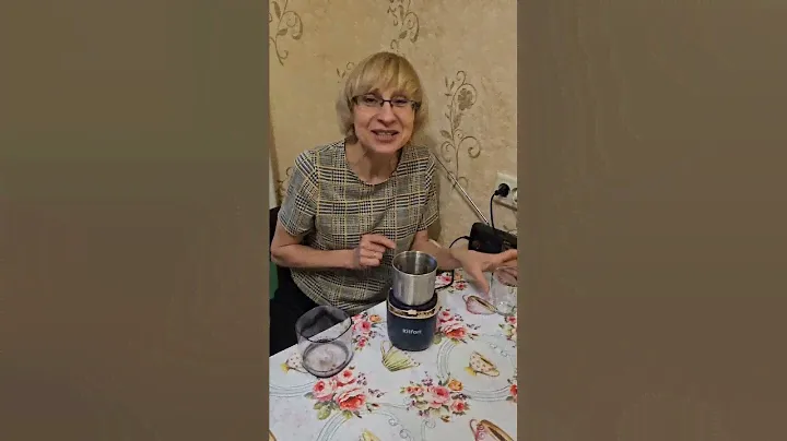Стильный дизайн, использовать одно удовольствие, кофе помолола на 5+!Обзор Кофемолки Kitfort KT-769.